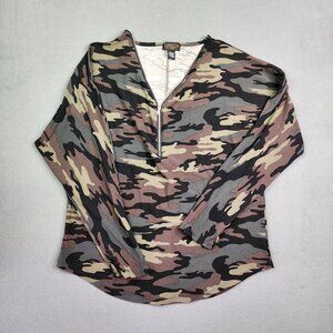 Forbidden Society Blouse Womens Size Large Camo Print 1/2 Zip Long Sleeve